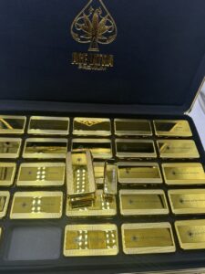 Ace Ultra Premium 2G Disposable Signature Gold Collection ace ultra premium 2g signature gold collection