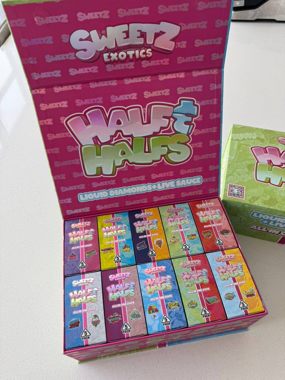 sweetz exotics half & half 2g disposable sweetz exotics half & half 2g disposable